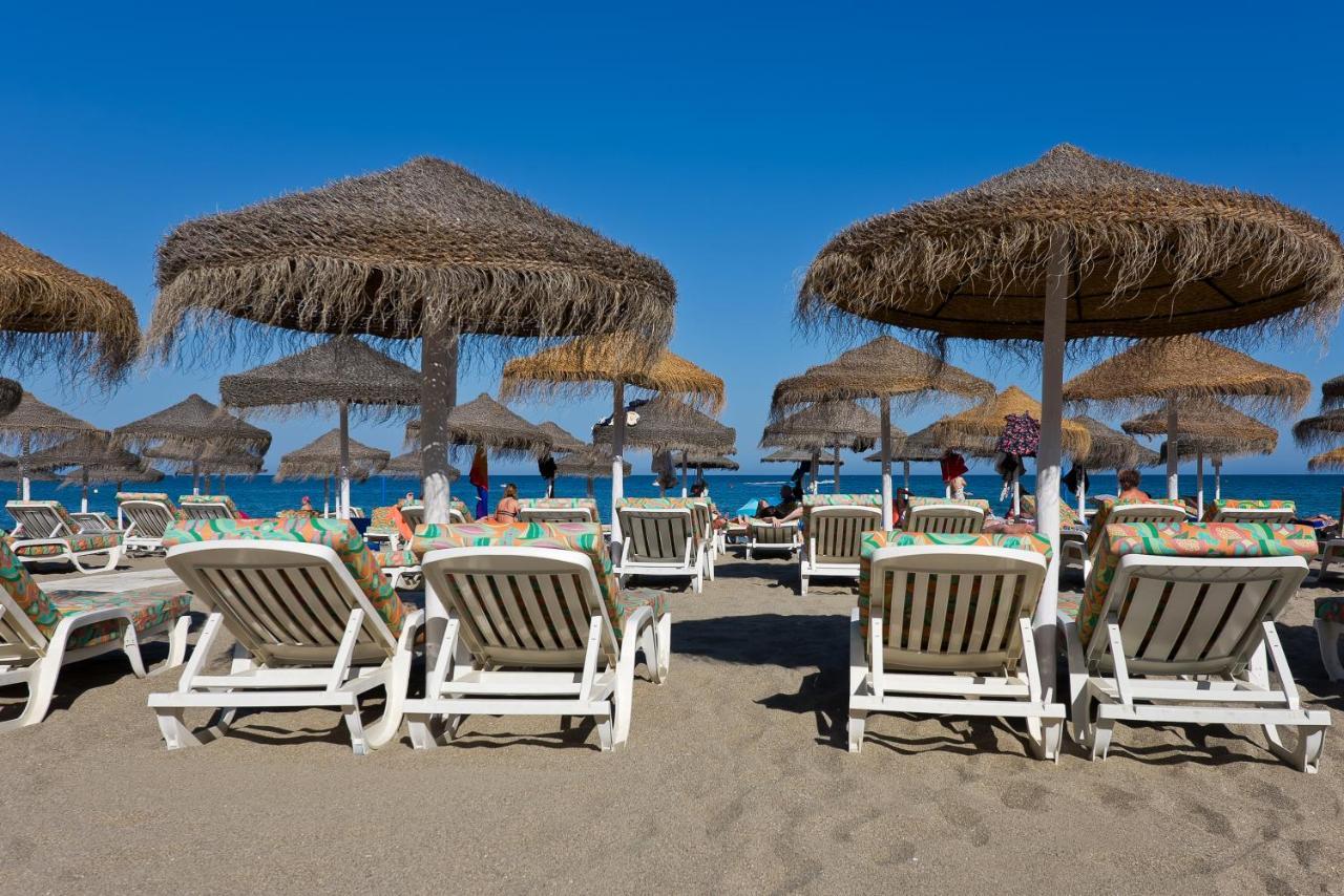 Relaxing Beach Apartment In Fuengirola Parking المظهر الخارجي الصورة